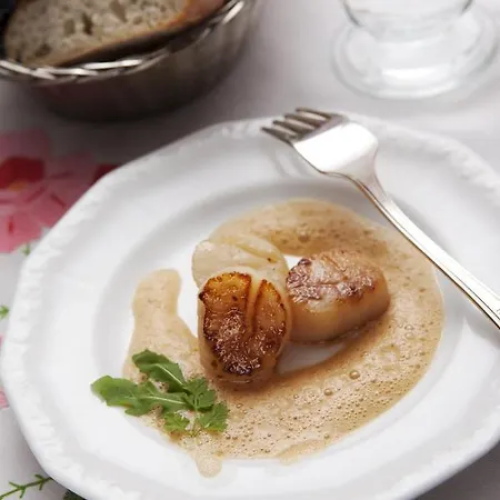 Goldener Anker بايروث