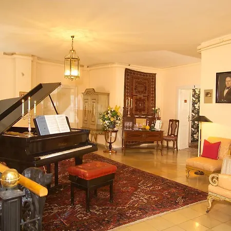 فندق Goldener Anker 4*