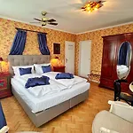 Otel Goldener Anker