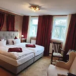 Goldener Anker Otel 4*